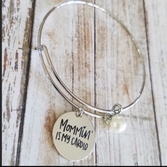 MOMMIN is my cardio bracelet - Picture 2 of 6